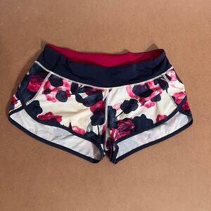Lululemon Floral Running Shorts Watercolor Print  Athletic Speed Shorts Size 6